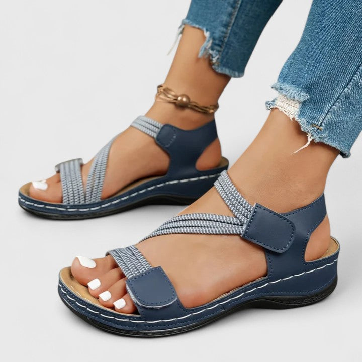 Calveth | Women&