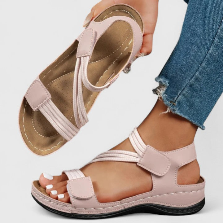 Calveth | Women&