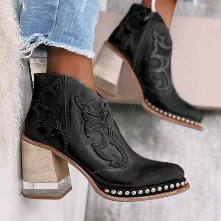 Calveth | Women&