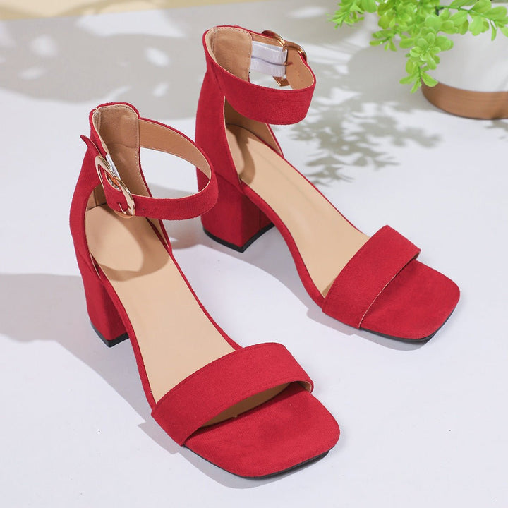 Calvette | Women&