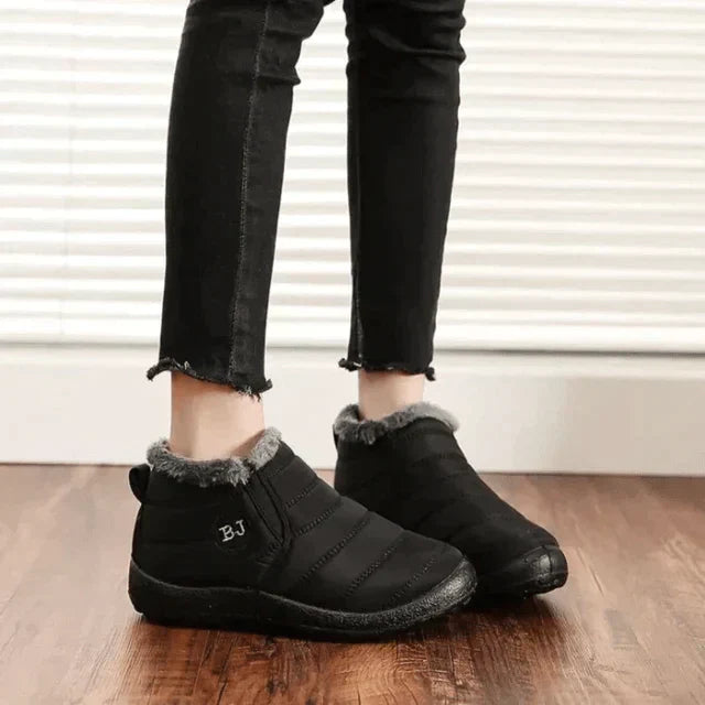 Delvara | Women&