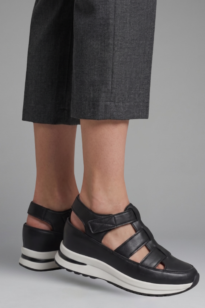 Delvette | Women's Gladiator Platform Sandals - Black - Image 6