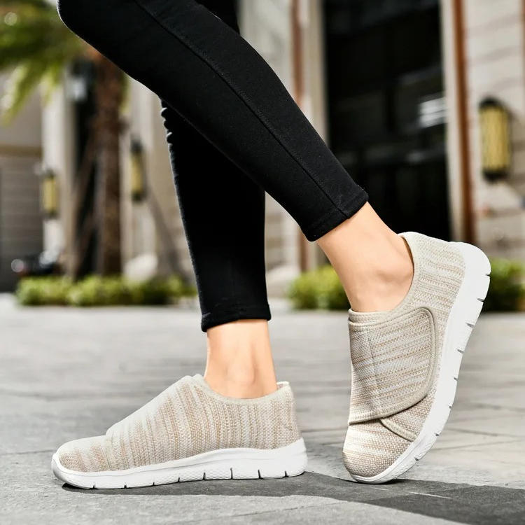 Delvwyn | Women&
