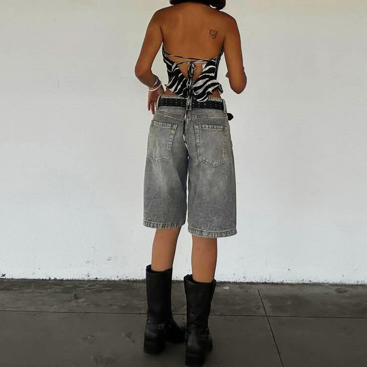 Delvyne | Women's Relaxed Fit Denim Shorts - Grey - Image 3