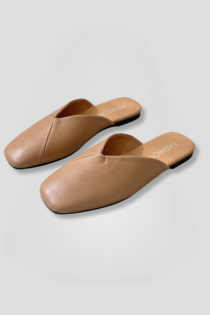 Solveth | Women's Square Toe Flat Mule Sandals - Camel - Image 2
