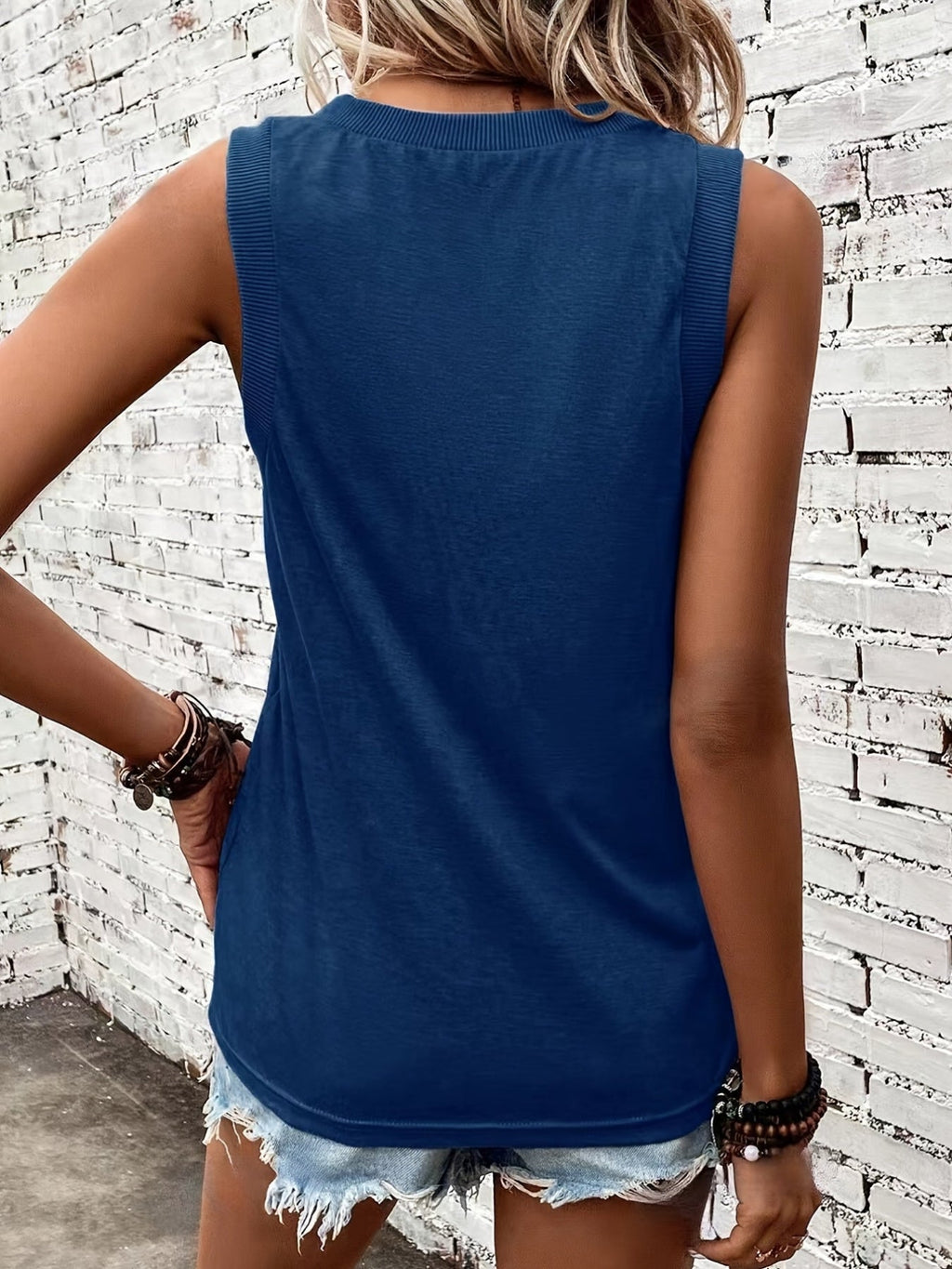 Tivara | Women's V-Neck Tank Top Relaxed Fit - Camel - Image 8