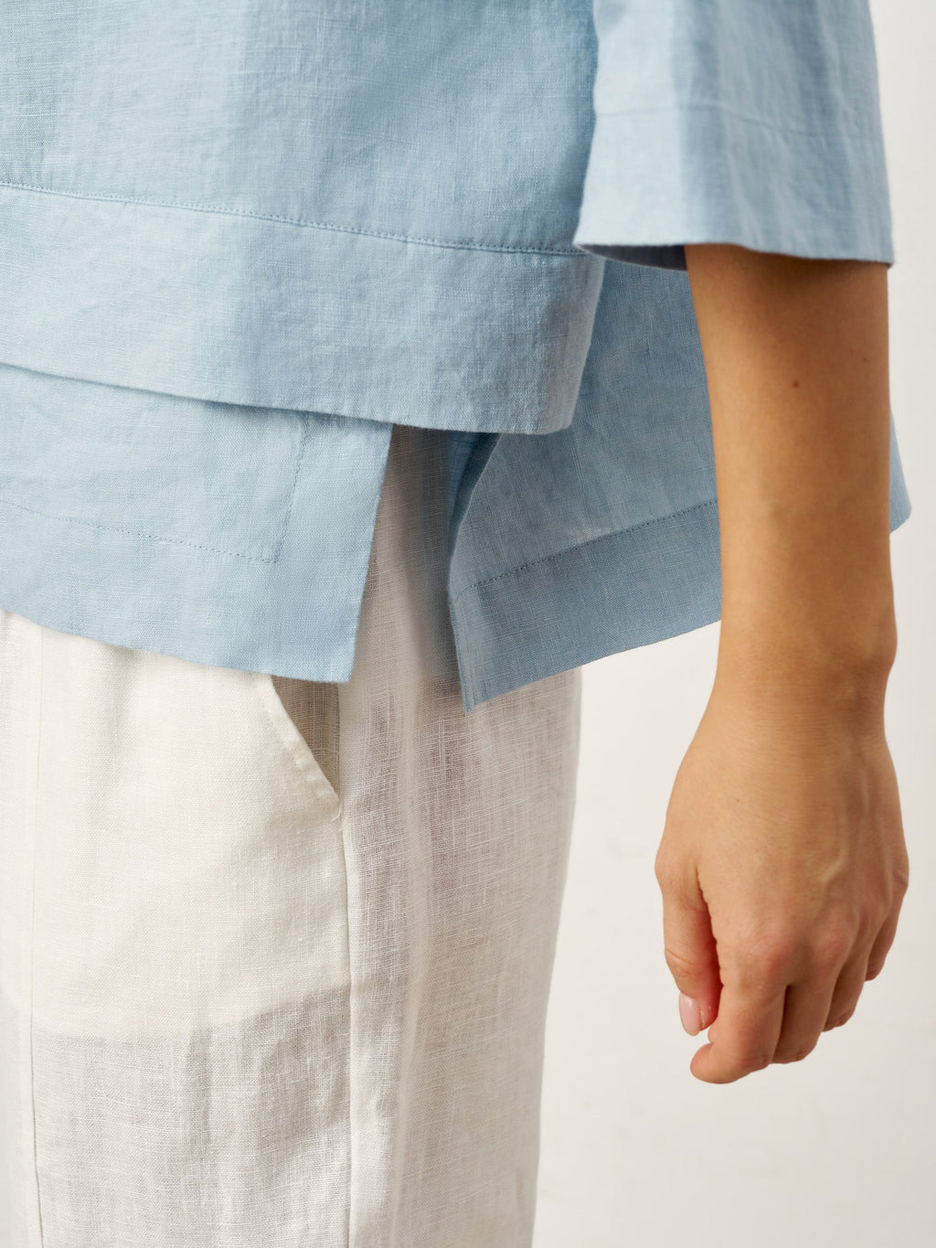Veldourne | Women's Linen Top V-Neck Relaxed Blouse - Light Blue - Image 9
