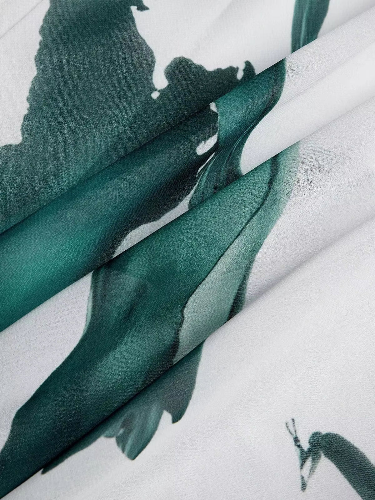 Veldris | Women's Abstract Print Belted Maxi Dress - Image 4