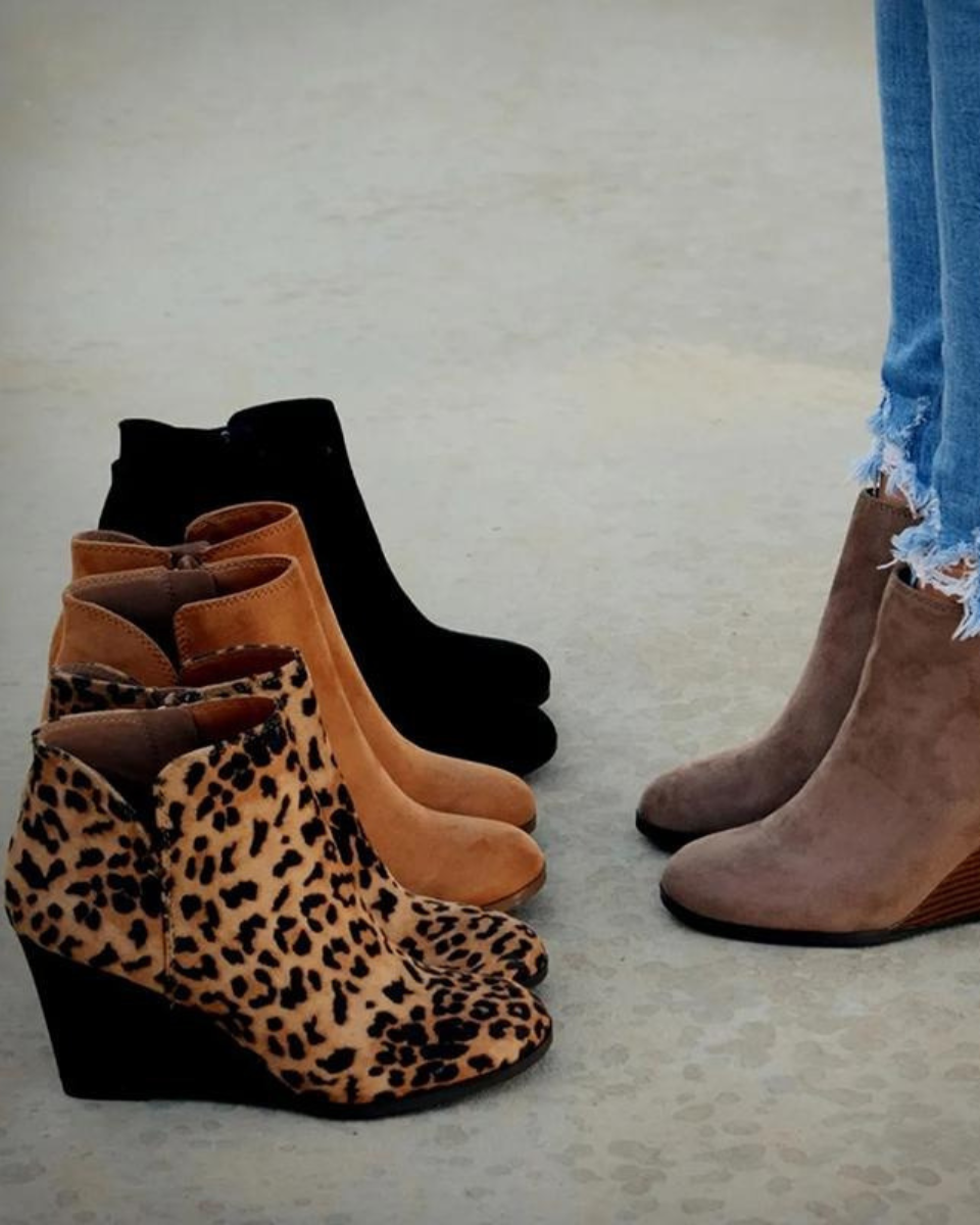 Veldris | Women's Wedge Ankle Boots Suede V-Cut - Image 5
