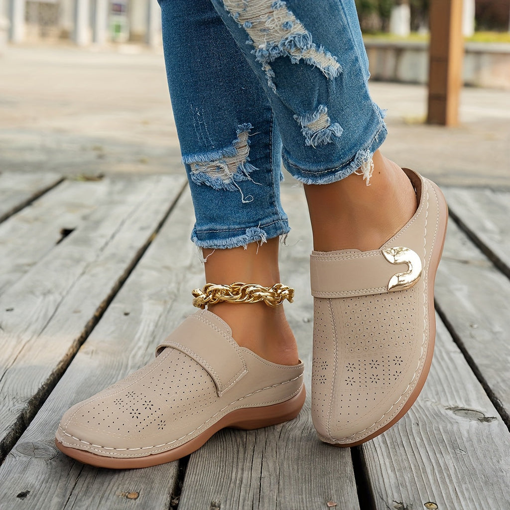 Wrenelle | Women's Slip-On Flat Clogs - Pink - Image 2