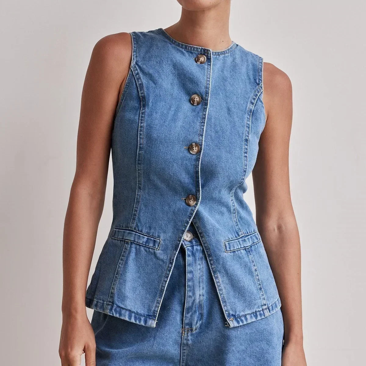 Zolvenne | Women's Denim Shorts & Vest Co-ord Set - Navy - Image 4